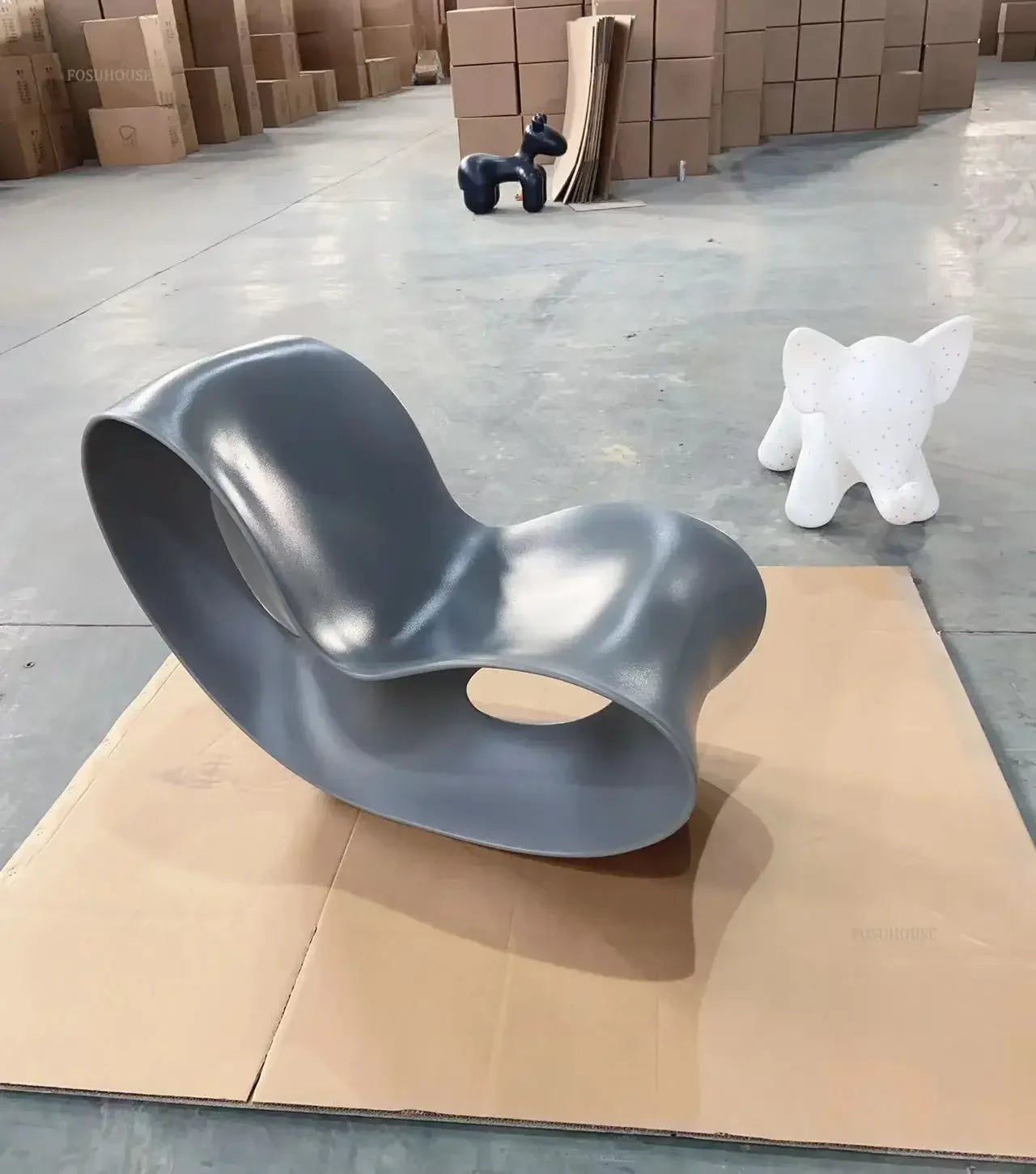 Chaise longue en plastique légère et luxueuse, Chaise à bascule d'extérieur moderne, créative, paresseuse, pour loisirs, maison, balcon, salon