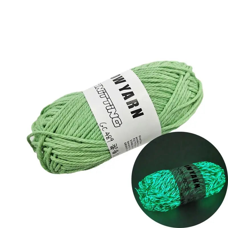 Fil fonctionnel en Polyester brillant dans la nuit, épais et lumineux, fil de coton, pull au Crochet, chapeau, écharpe, outils de tricot à la main, nouveauté