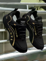 Une paire de chaussures d'entraînement respirantes pour hommes avec lacets, confortables et légères, adaptées au sport, aux activités de plein air, aux déplacements quotidiens et à un usage décontracté, chaussures d'