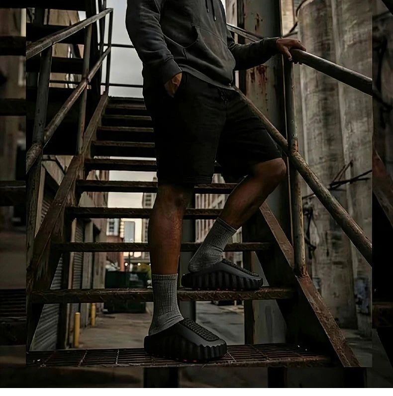 Pantoufles d'été à la mode pour hommes, chaussures d'extérieur légères antidérapantes à tige basse, chaussures décontractées résistantes à l'eau pour hommes