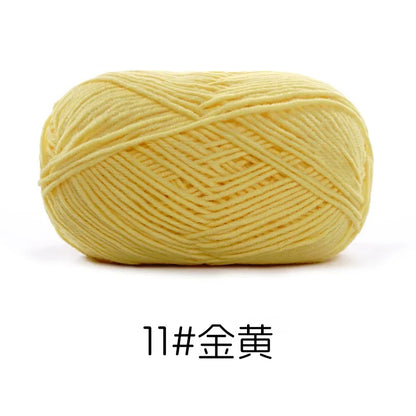 Pelote de Fil de Coton de Lait Peigné à 4 Brins, Laine Douce pour Crocheter et Tisser à la Main, 50g Chacun. 120M)