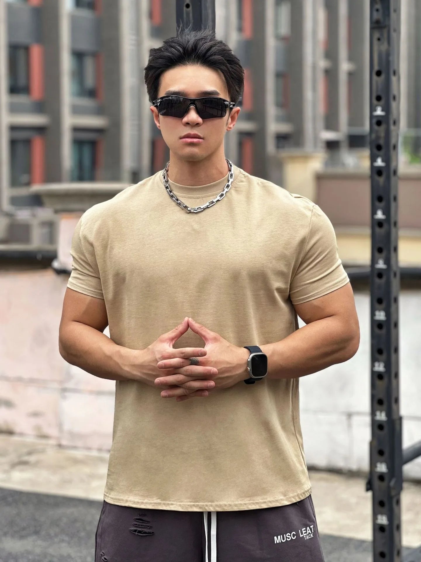T-shirt de sport musculaire beige pour homme, manches courtes, coton élastique, fitness, basket-ball, course à pied, entraînement, gym, automne