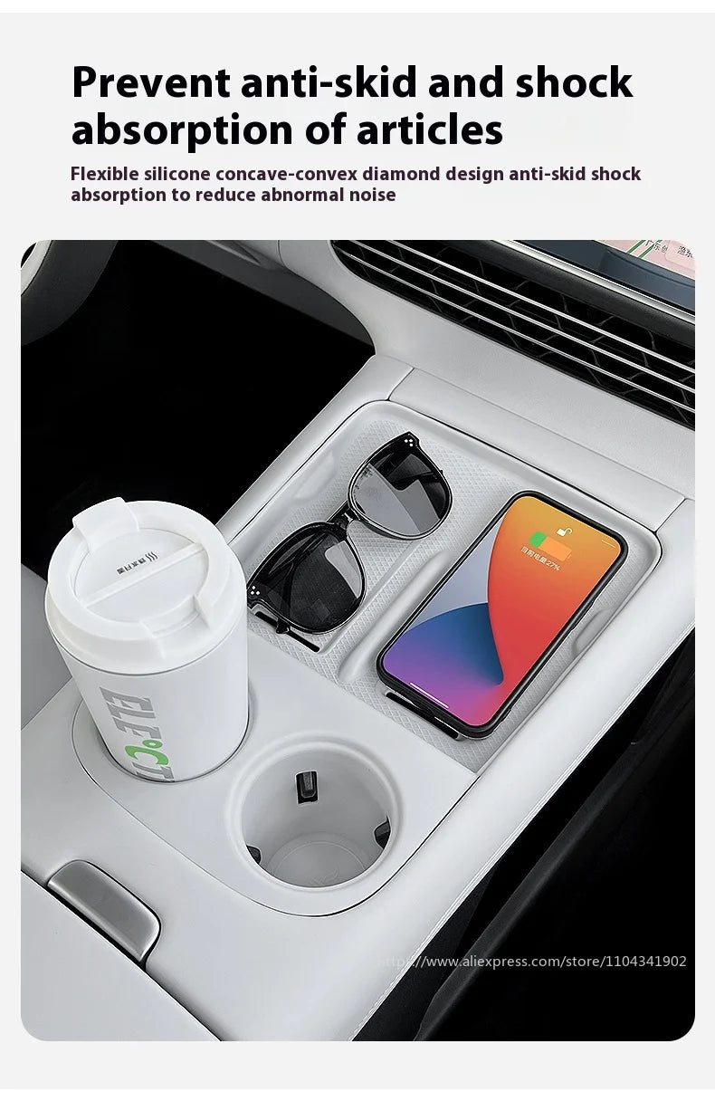 Xiaopeng-Coussin en silicone de charge sans fil, intérieur de protection, contrôle central, tasse à eau, adapté pour Xpeng G6