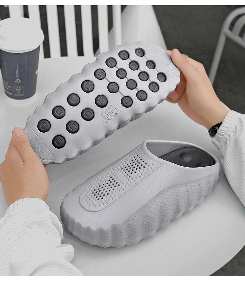 Pantoufles d'été à la mode pour hommes, chaussures d'extérieur légères antidérapantes à tige basse, chaussures décontractées résistantes à l'eau pour hommes