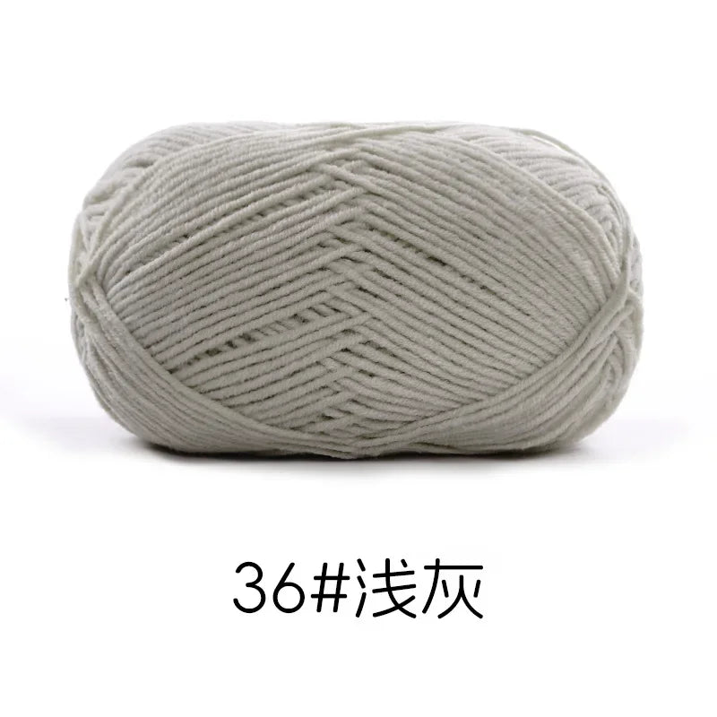 Pelote de Fil de Coton de Lait Peigné à 4 Brins, Laine Douce pour Crocheter et Tisser à la Main, 50g Chacun. 120M)