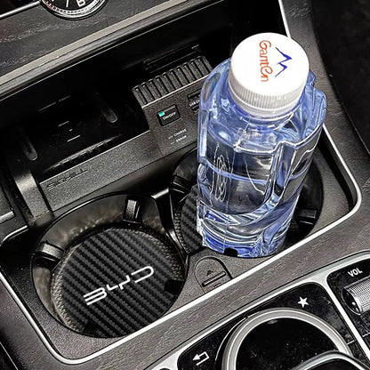 Dessous de verre en cuir de carbone pour voiture, 2 pièces, tasse d'eau, coussinet antidérapant pour BYD Atto 3 Yuan Plus Han Tang EV F3 E6 Dmi Song F0 Qin Pro G3 I3 Ea1