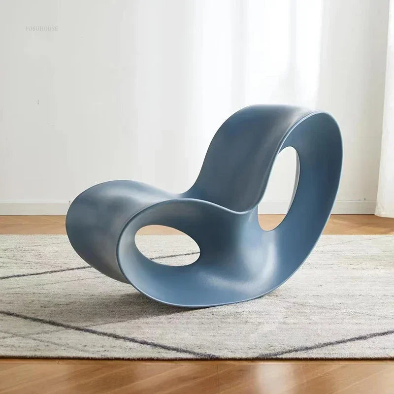 Chaise longue en plastique légère et luxueuse, Chaise à bascule d'extérieur moderne, créative, paresseuse, pour loisirs, maison, balcon, salon