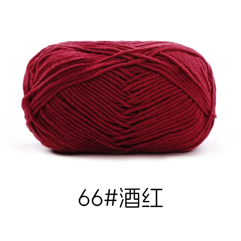 Pelote de Fil de Coton de Lait Peigné à 4 Brins, Laine Douce pour Crocheter et Tisser à la Main, 50g Chacun. 120M)