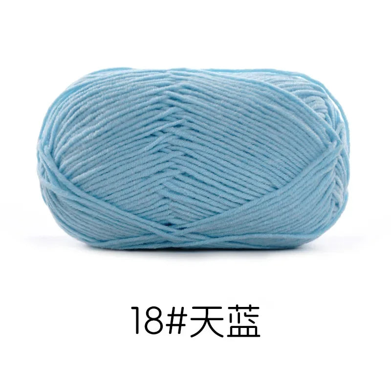Pelote de Fil de Coton de Lait Peigné à 4 Brins, Laine Douce pour Crocheter et Tisser à la Main, 50g Chacun. 120M)