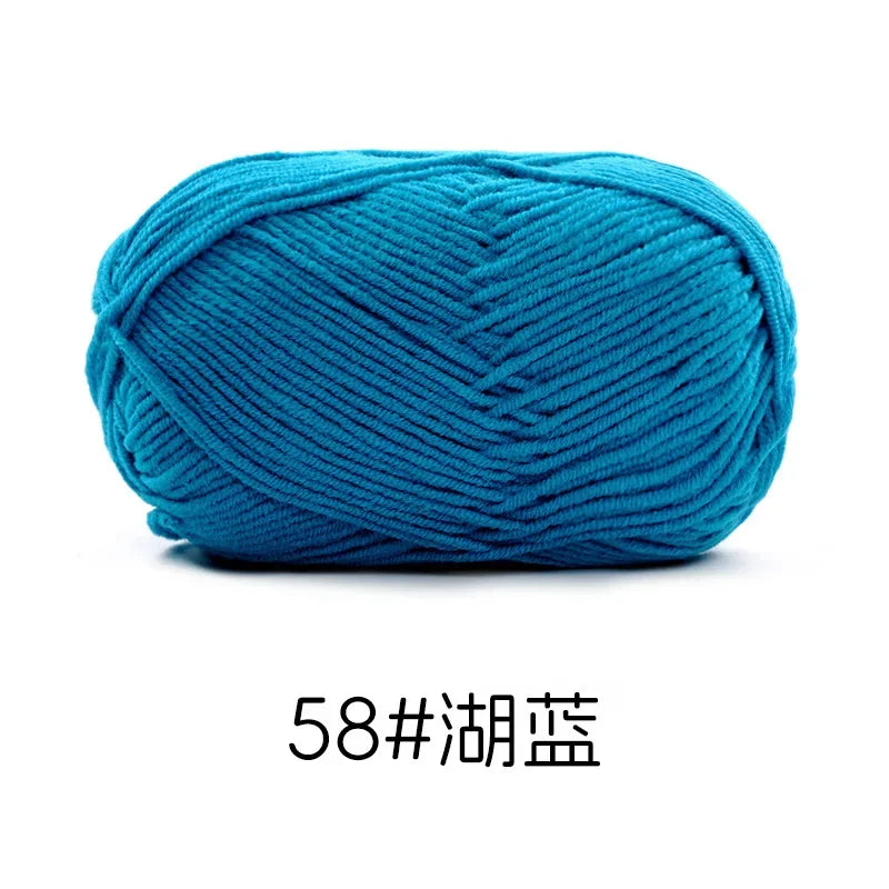 Pelote de Fil de Coton de Lait Peigné à 4 Brins, Laine Douce pour Crocheter et Tisser à la Main, 50g Chacun. 120M)