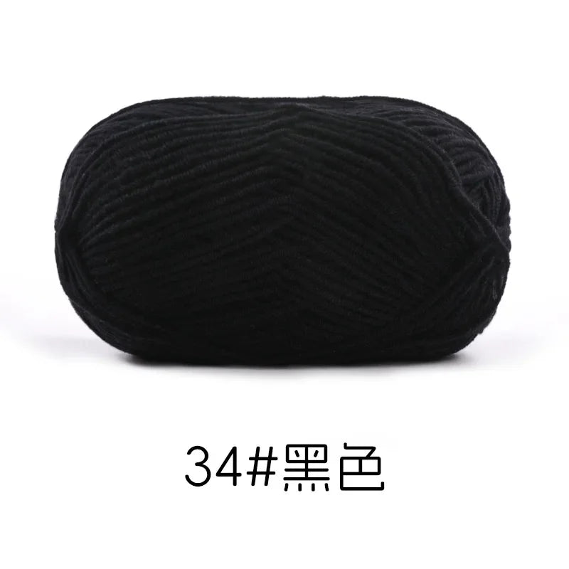 Pelote de Fil de Coton de Lait Peigné à 4 Brins, Laine Douce pour Crocheter et Tisser à la Main, 50g Chacun. 120M)
