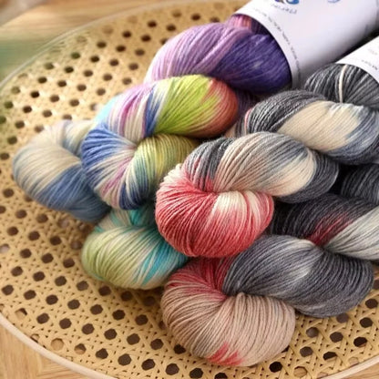 Rouleau de fil de laine mérinos, 100g/rouleau, teint à la main, doux, pour pull, écharpe, chapeau, tissé, fil arc-en-ciel pour bébé, 270M, 1 pièce