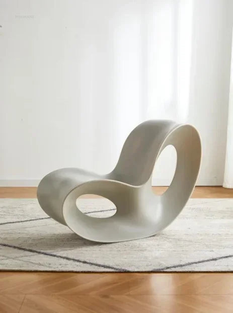 Chaise longue en plastique légère et luxueuse, Chaise à bascule d'extérieur moderne, créative, paresseuse, pour loisirs, maison, balcon, salon