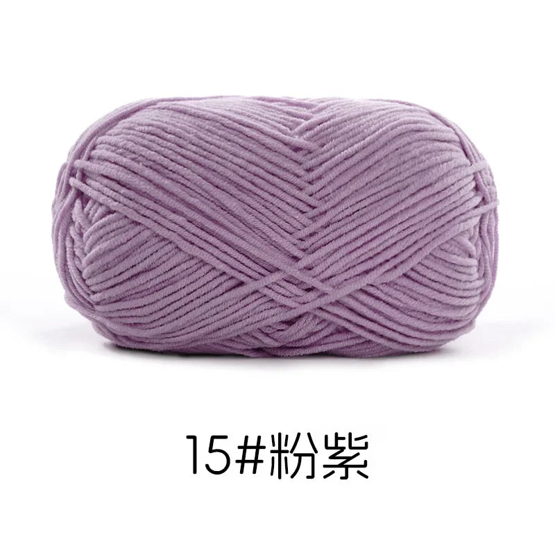 Pelote de Fil de Coton de Lait Peigné à 4 Brins, Laine Douce pour Crocheter et Tisser à la Main, 50g Chacun. 120M)