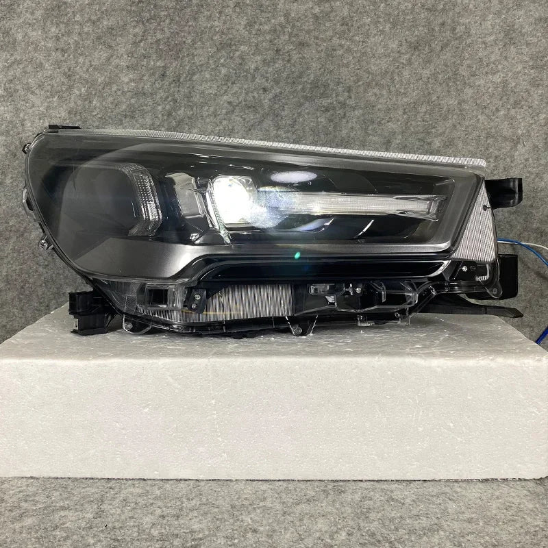 Paire de phares LED pour Hilux Revo 2020 2021, haute Configuration, lampe frontale