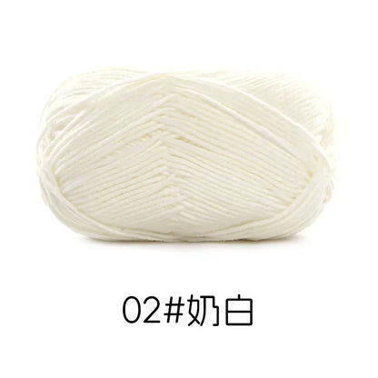 Pelote de Fil de Coton de Lait Peigné à 4 Brins, Laine Douce pour Crocheter et Tisser à la Main, 50g Chacun. 120M)