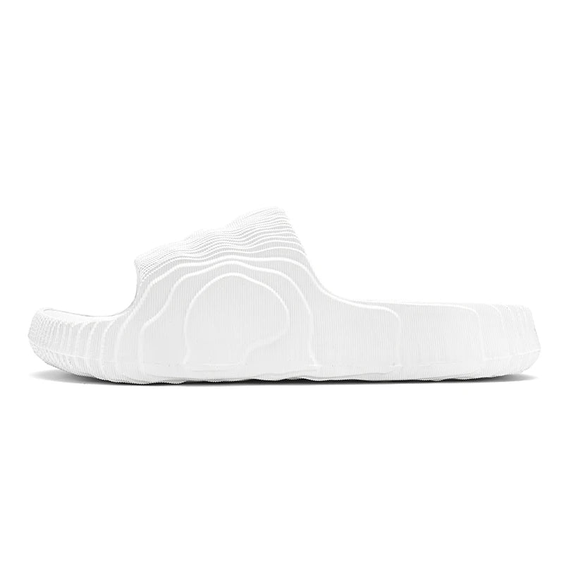 Sandales de plage solides pour hommes et femmes, pantoufles d'été antidérapantes, souples, unisexes, chaussures de luxe ultralégères pour l'extérieur