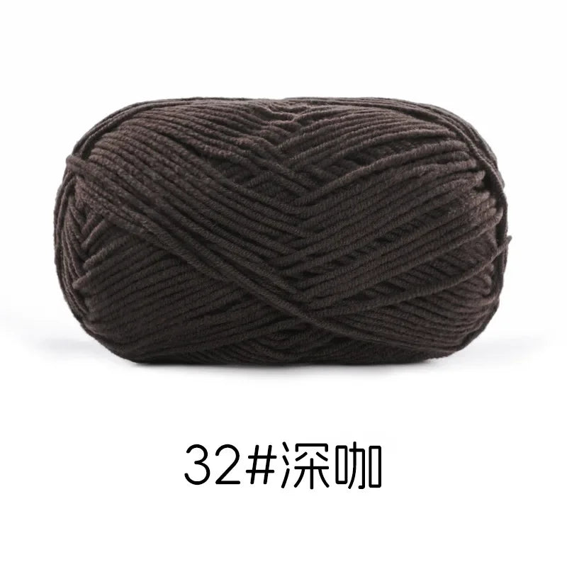 Pelote de Fil de Coton de Lait Peigné à 4 Brins, Laine Douce pour Crocheter et Tisser à la Main, 50g Chacun. 120M)