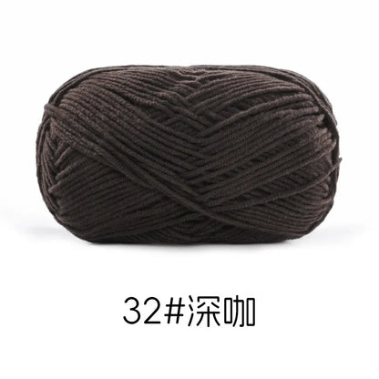 Pelote de Fil de Coton de Lait Peigné à 4 Brins, Laine Douce pour Crocheter et Tisser à la Main, 50g Chacun. 120M)