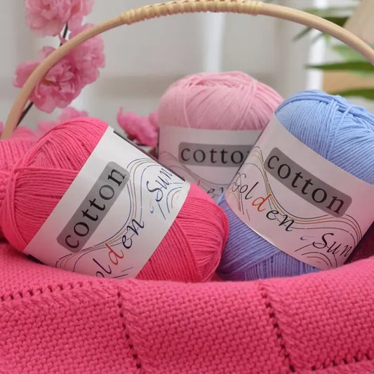 200 g de fil de coton pur 100 %, fil au crochet moyen-fin, fait à la main pour tricoter des pulls, des gilets, des chapeaux et des petites couvertures. Fil de coton moyen-fin, 1 pièce = 4 pièces = 200 grammes