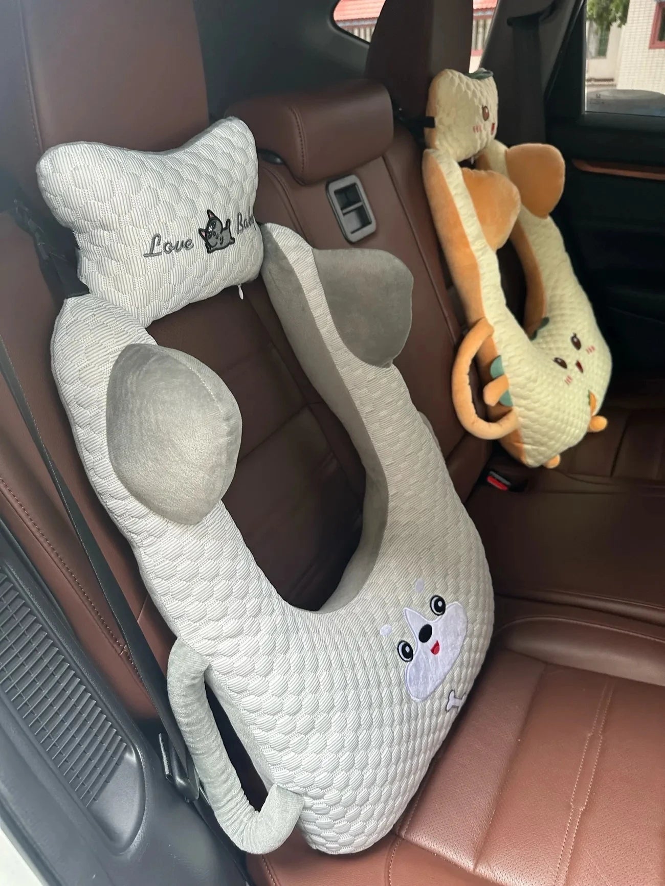 Ceinture de sécurité de voiture pour enfants, dispositif de couchage de voiture haut de gamme, oreiller de siège arrière pour les promenades longue distance, oreiller fixe pour bébé