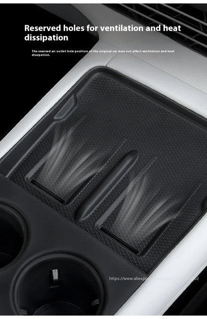 Xiaopeng-Coussin en silicone de charge sans fil, intérieur de protection, contrôle central, tasse à eau, adapté pour Xpeng G6