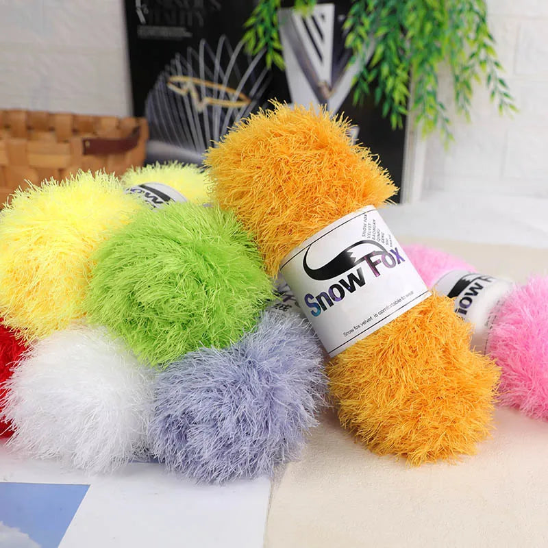 Fil de fausse fourrure 400g, fil de plumes, fil de cils, fil épais pour tricoter à la main, adapté au tricot de grands manteaux, pyjamas, foulards, chapeaux, châles, gilets