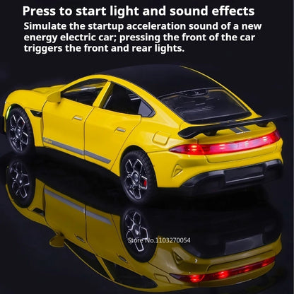 Modèle de voiture de sport en alliage SU7 Ultra BYD Yangwang U9, jouet moulé sous pression, roue arrière, traction avec son et lumière, véhicule de collection, loisirs, 1:32