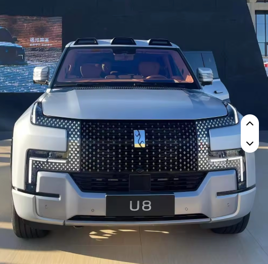 BYD يانغ وانغ U8 AY1 – سيارة دفع رباعي كهربائية عالية الأداء 2026